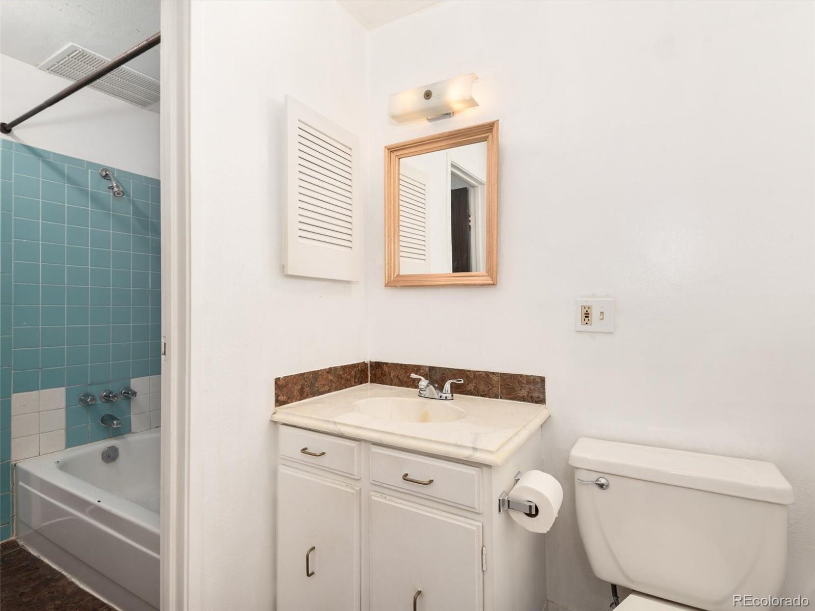 MLS Image #15 for 7355 e quincy avenue,denver, Colorado