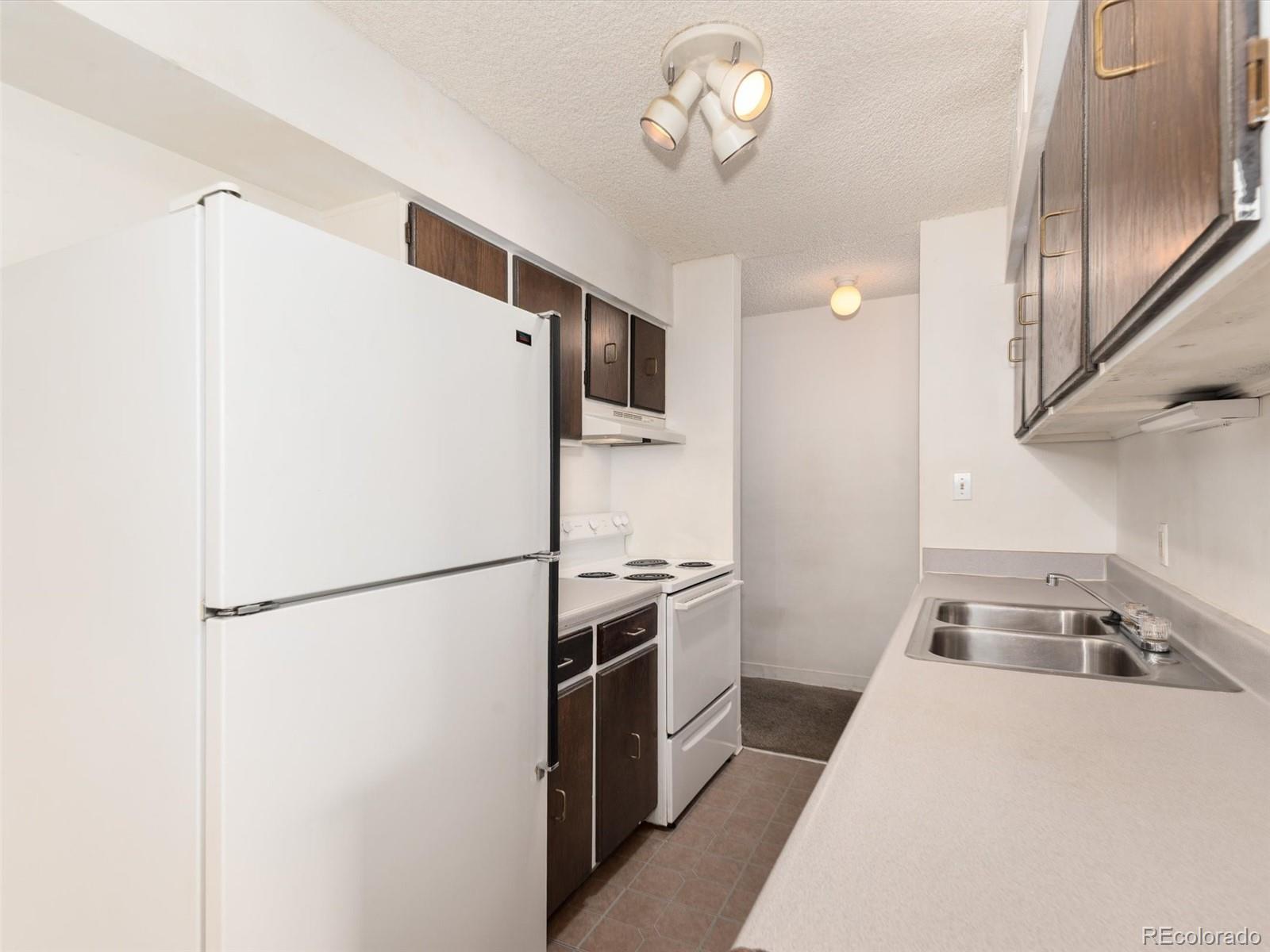 MLS Image #8 for 7355 e quincy avenue,denver, Colorado