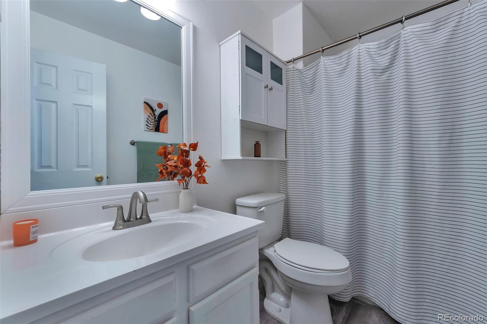 MLS Image #15 for 5763 s youngfield street,littleton, Colorado
