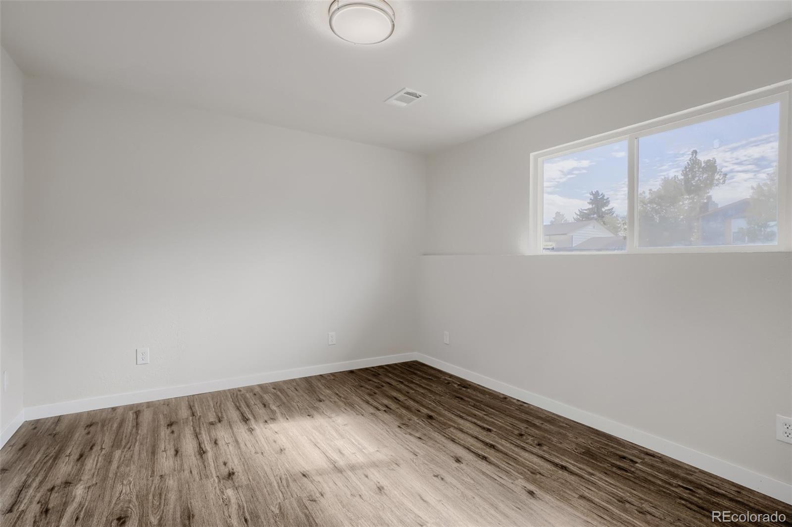 MLS Image #15 for 19227 e arizona place,aurora, Colorado