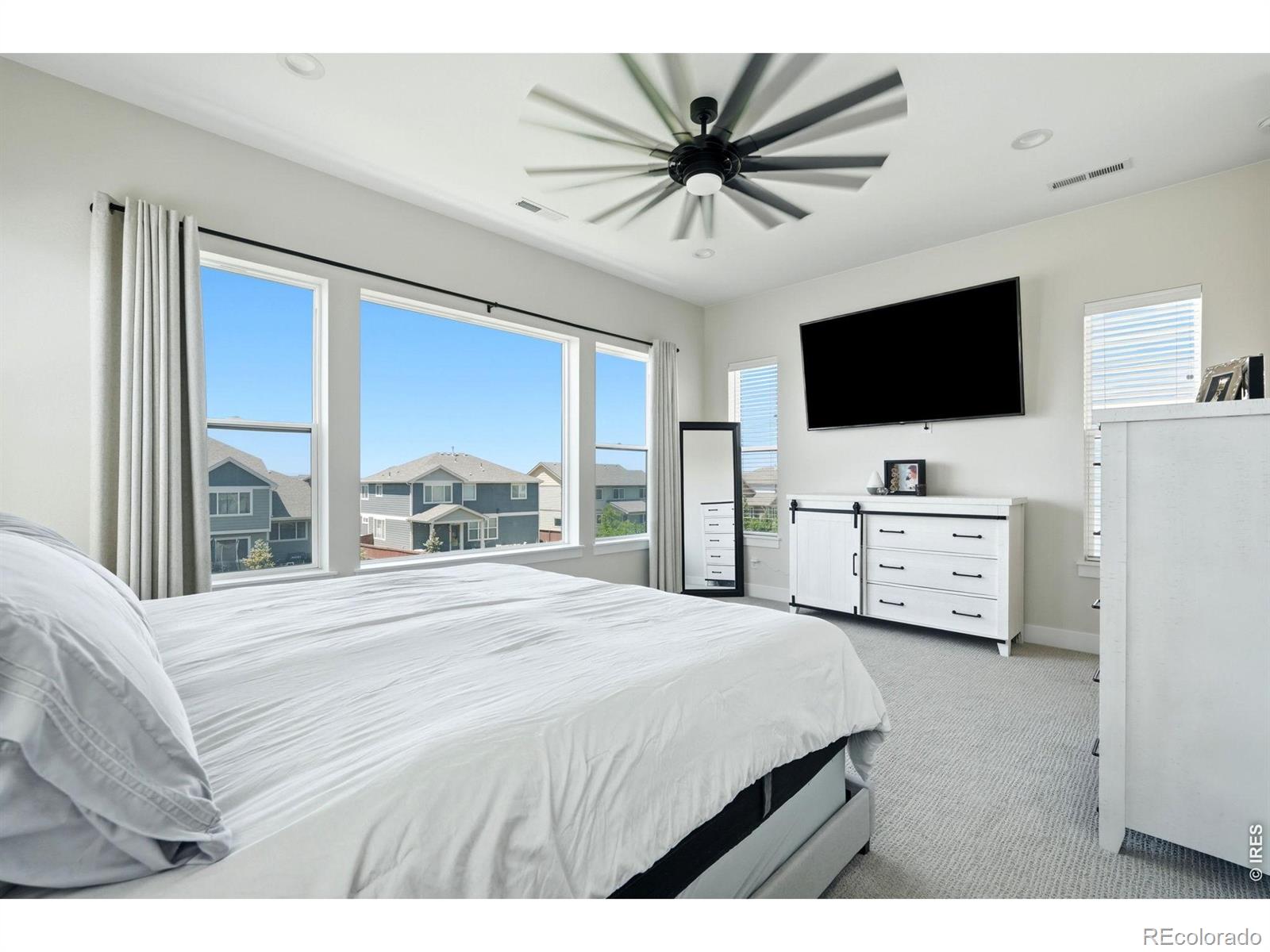MLS Image #19 for 1702  branching canopy drive,windsor, Colorado