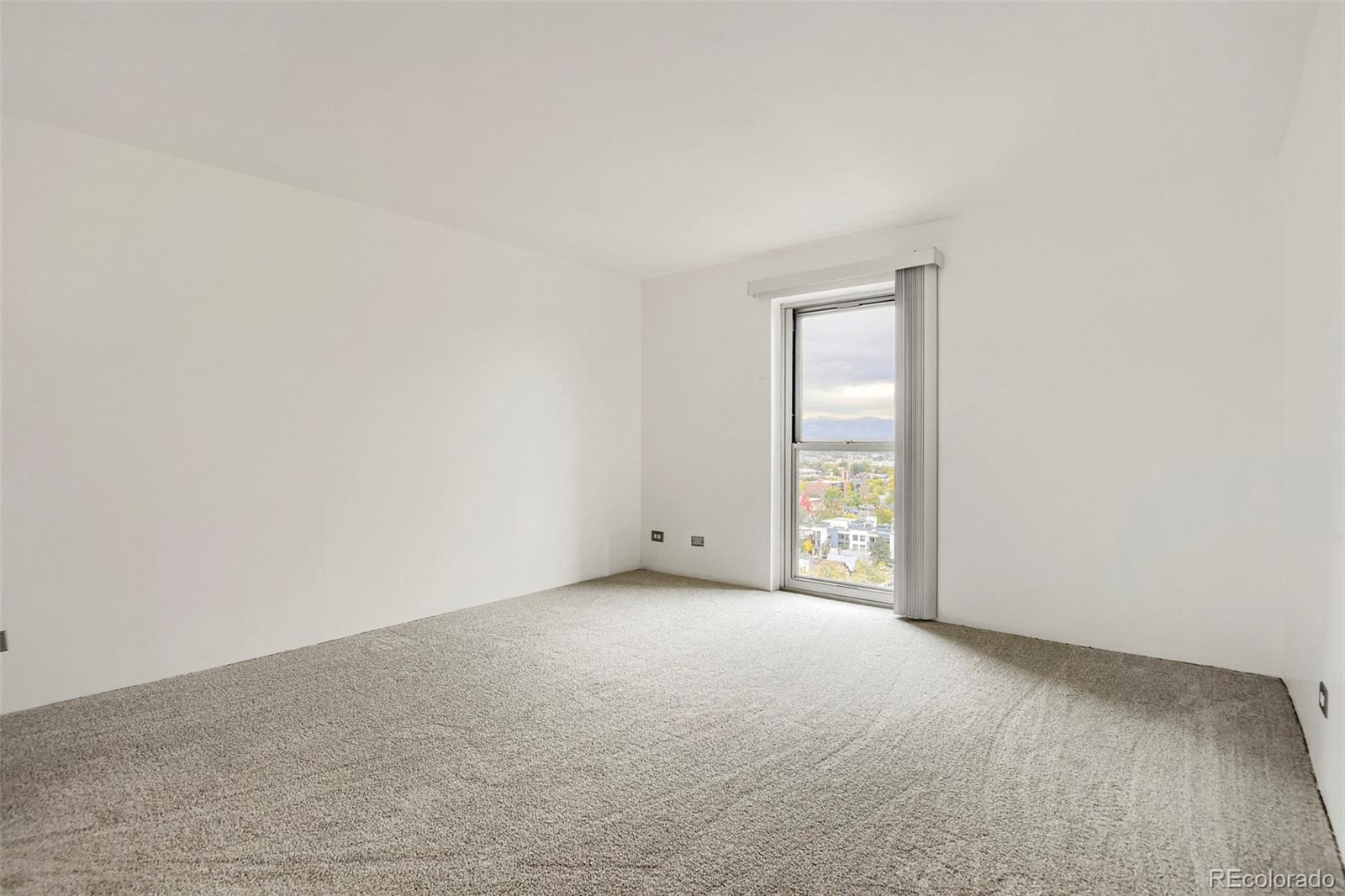 MLS Image #10 for 130 n pearl street,denver, Colorado