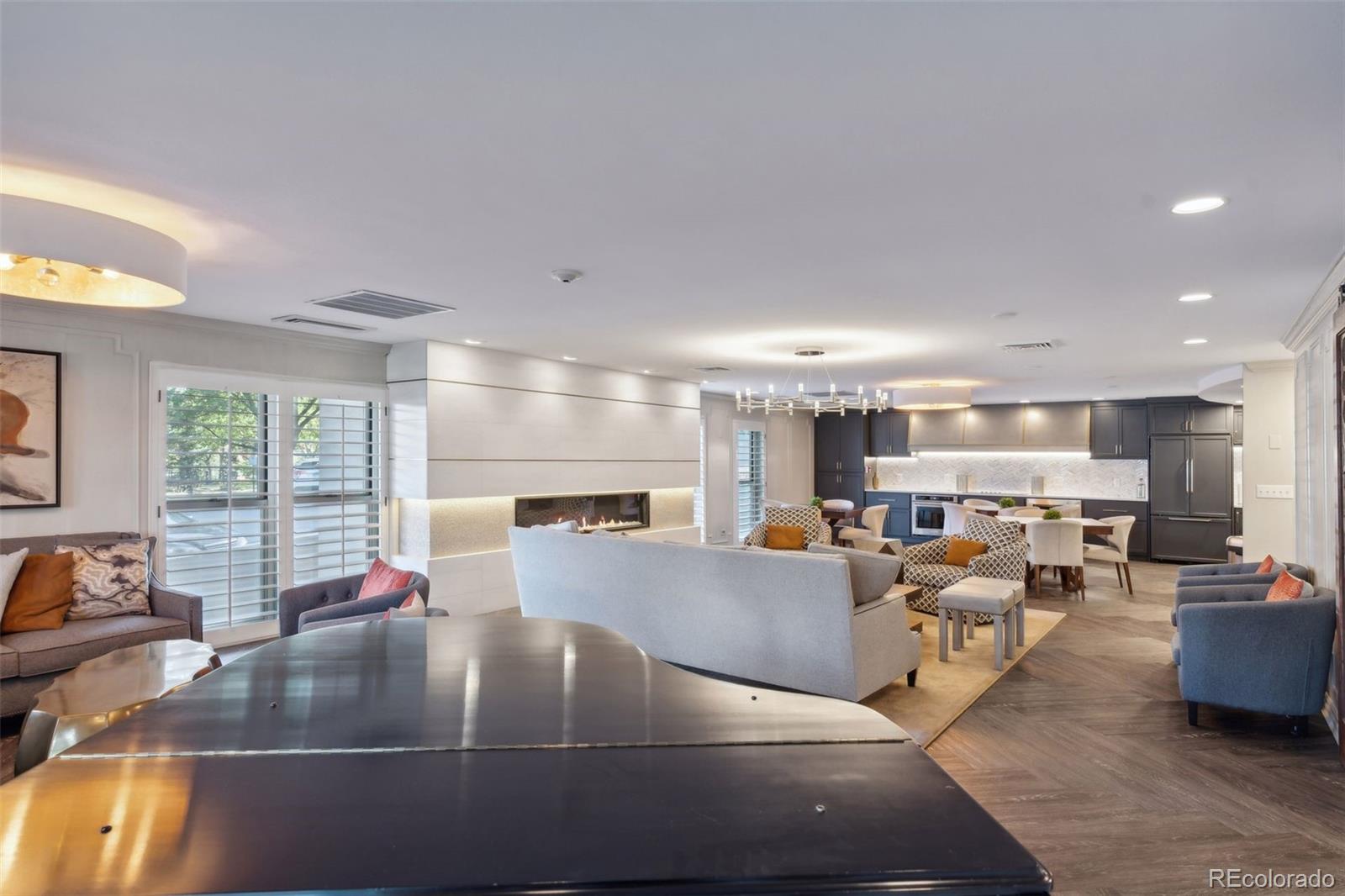 MLS Image #15 for 130 n pearl street,denver, Colorado