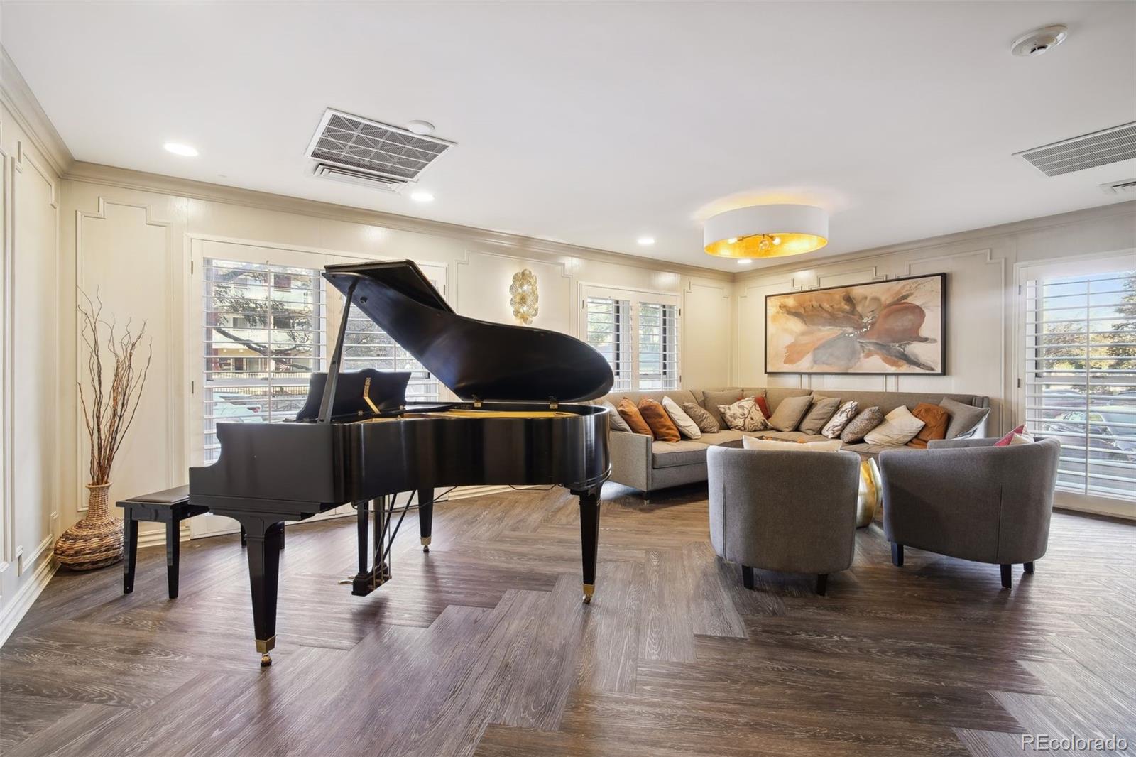 MLS Image #17 for 130 n pearl street,denver, Colorado