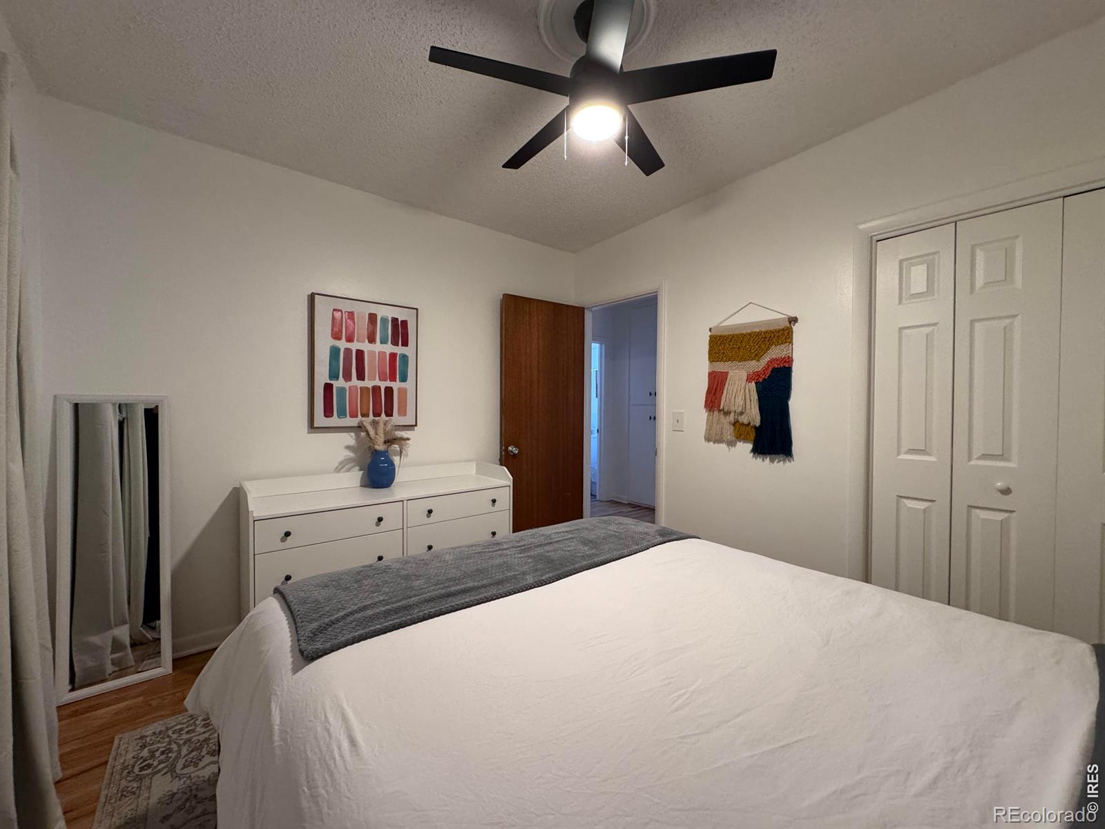 MLS Image #11 for 3540 s corona street,englewood, Colorado