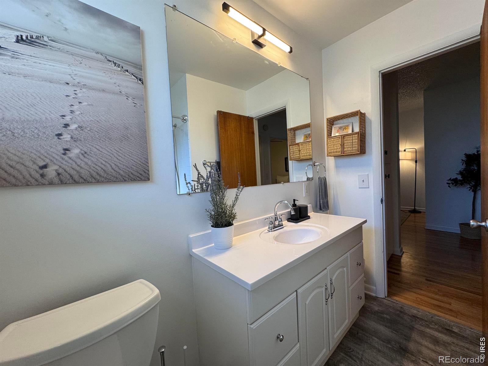 MLS Image #13 for 3540 s corona street,englewood, Colorado