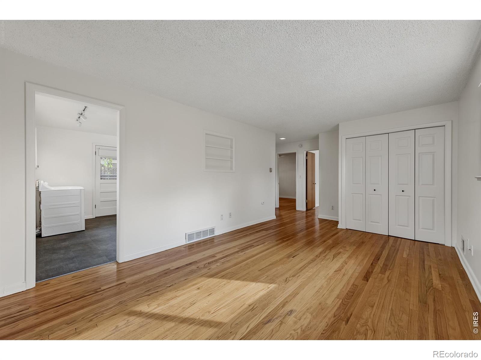 MLS Image #21 for 3540 s corona street,englewood, Colorado