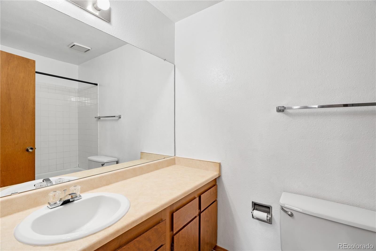 MLS Image #9 for 7870 w 87th drive a,arvada, Colorado