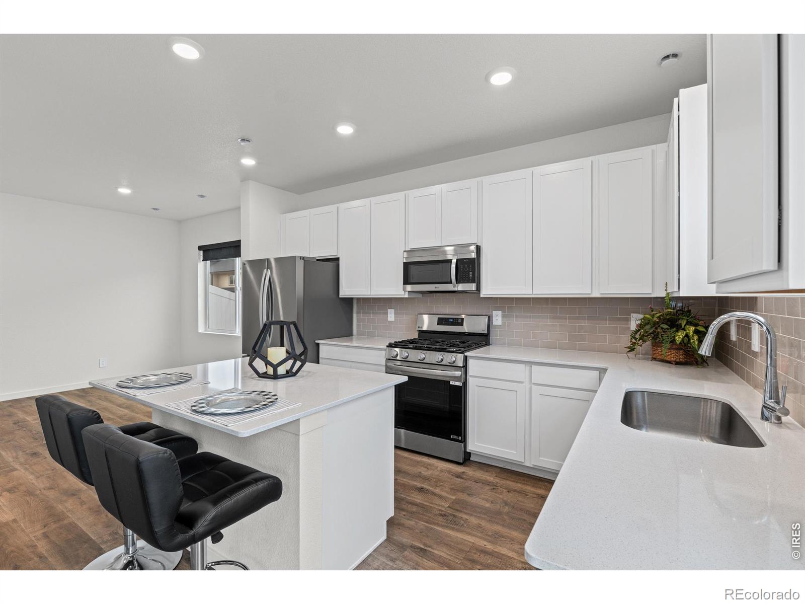 MLS Image #4 for 3821  kobuk street,evans, Colorado