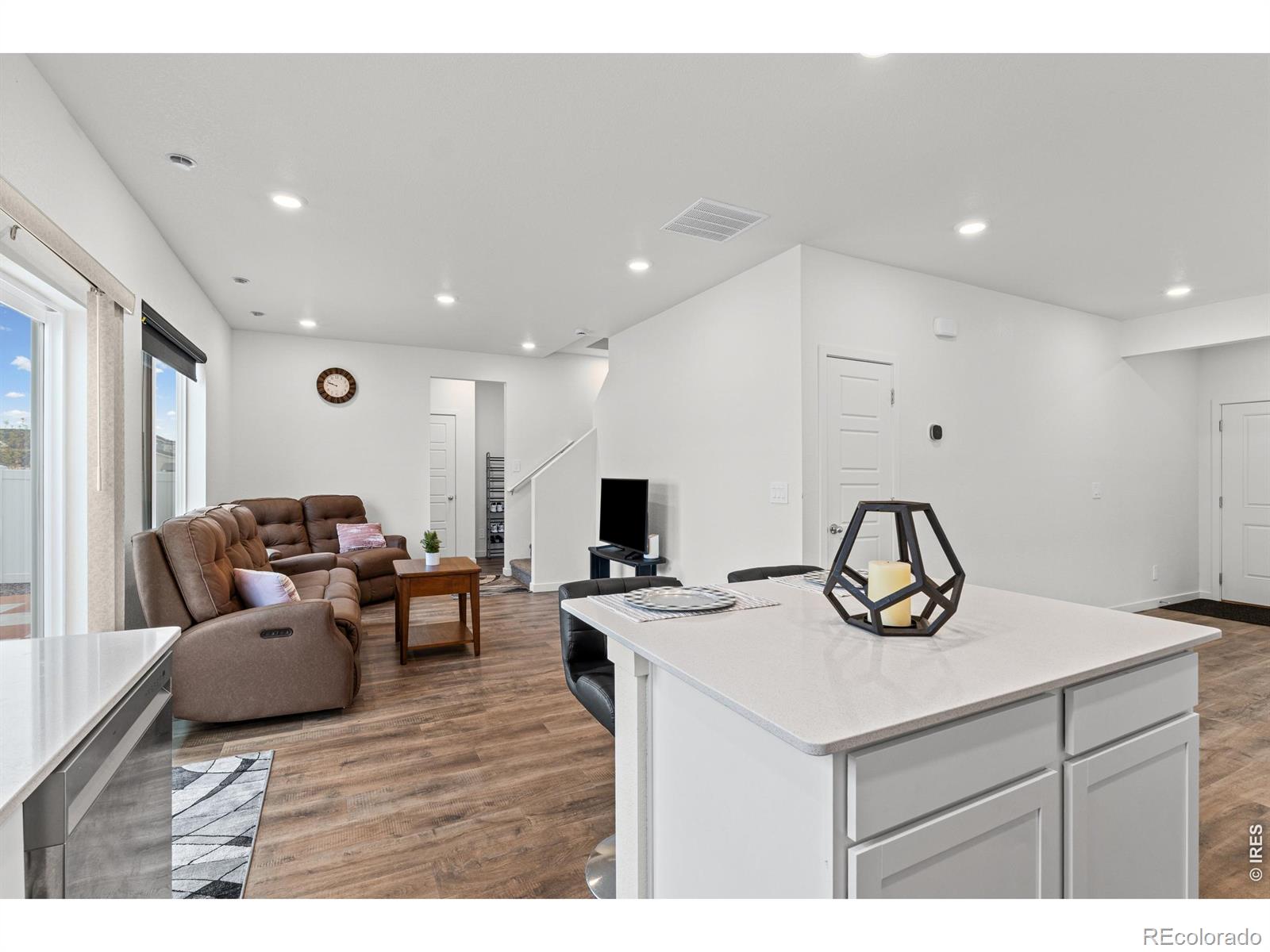 MLS Image #7 for 3821  kobuk street,evans, Colorado