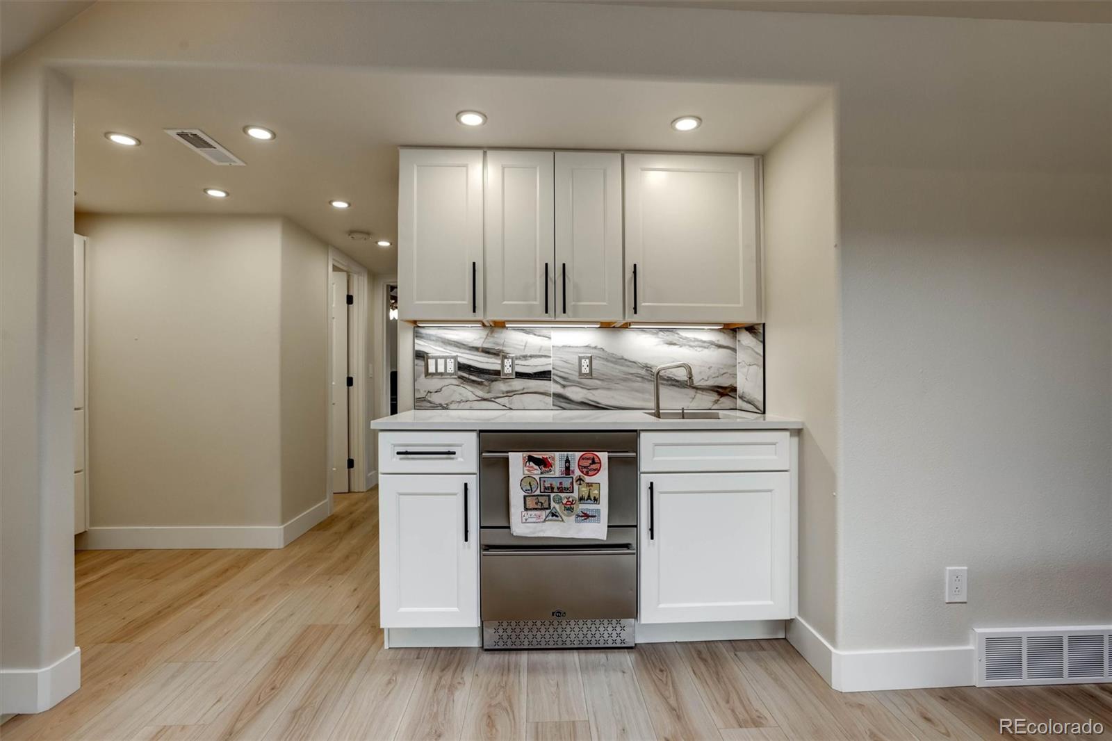MLS Image #15 for 5698 s kenton way,englewood, Colorado