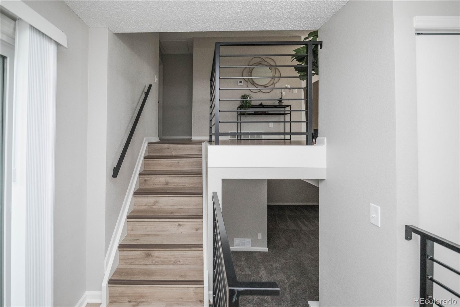 MLS Image #2 for 7285  woody creek drive,colorado springs, Colorado