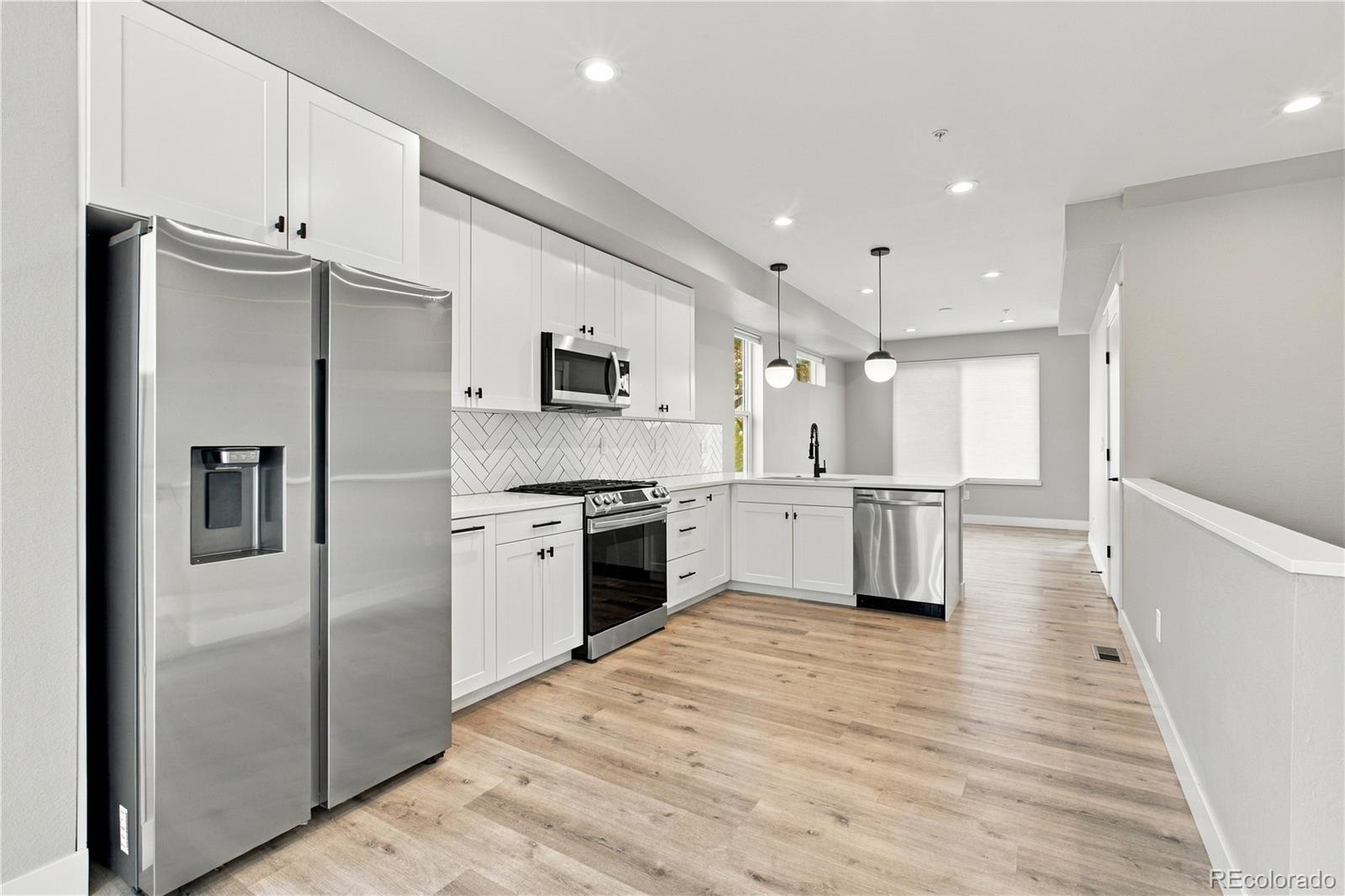 MLS Image #8 for 4925 w 10th avenue,denver, Colorado