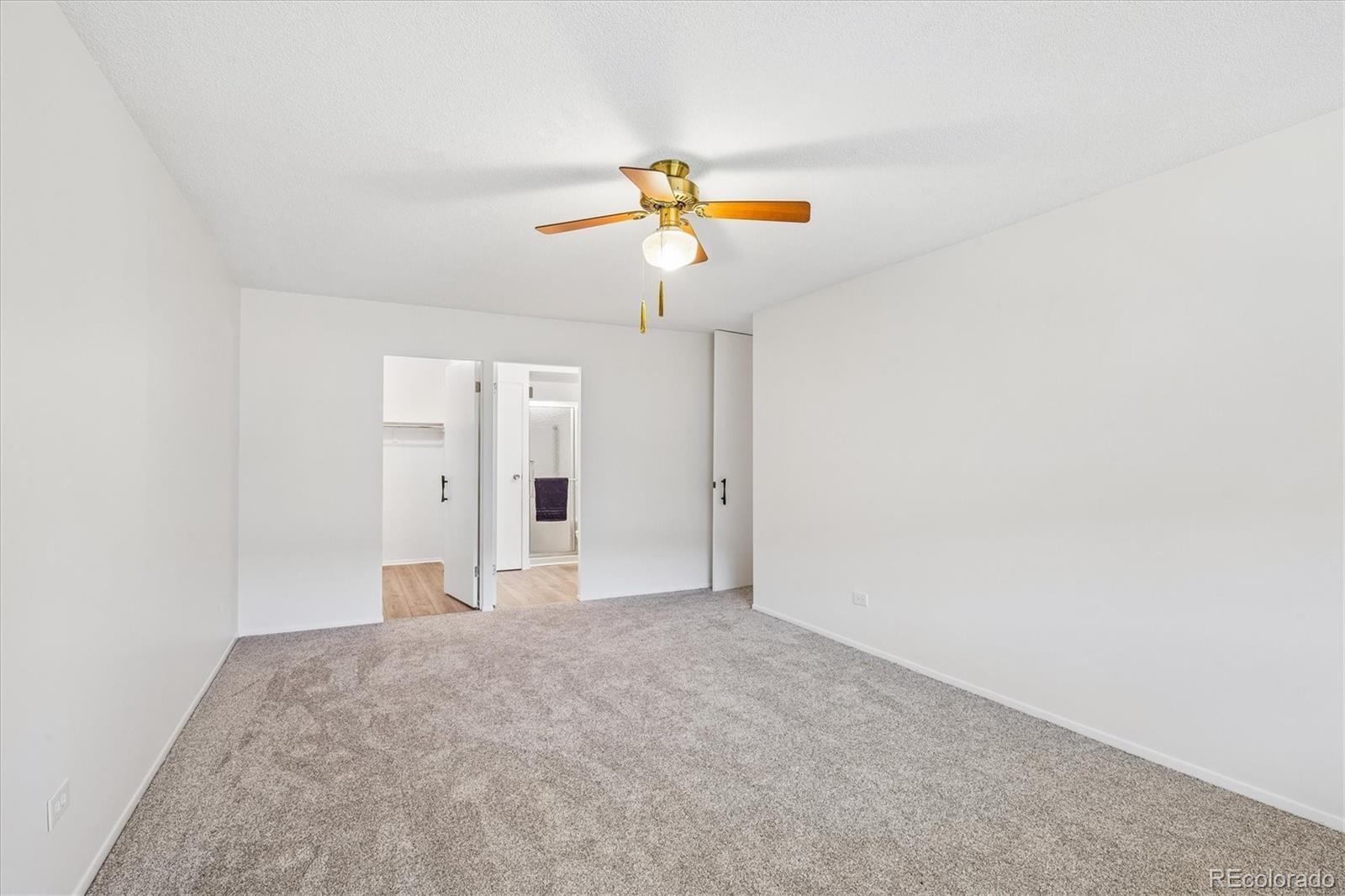 MLS Image #10 for 9150 e center avenue,denver, Colorado