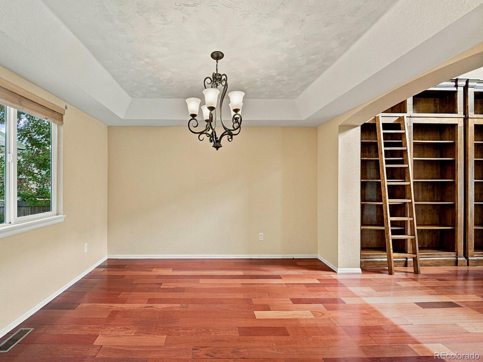 MLS Image #11 for 11059 w aqueduct drive,littleton, Colorado