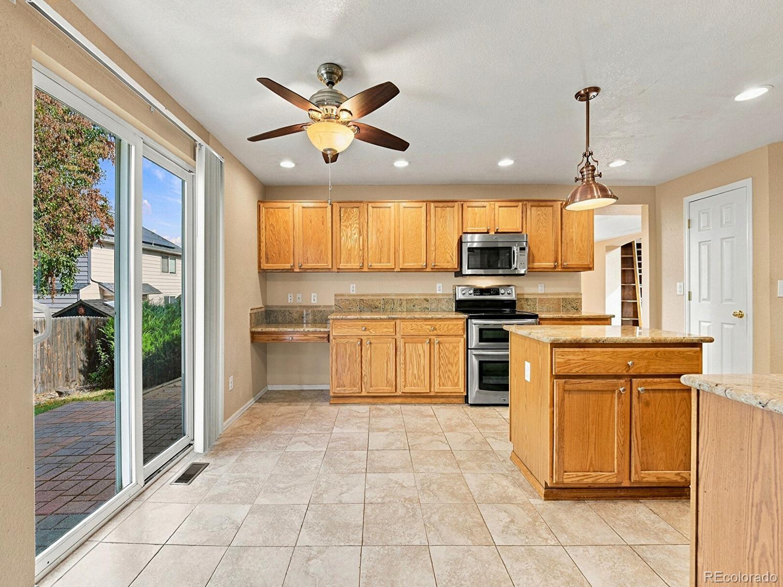 MLS Image #15 for 11059 w aqueduct drive,littleton, Colorado