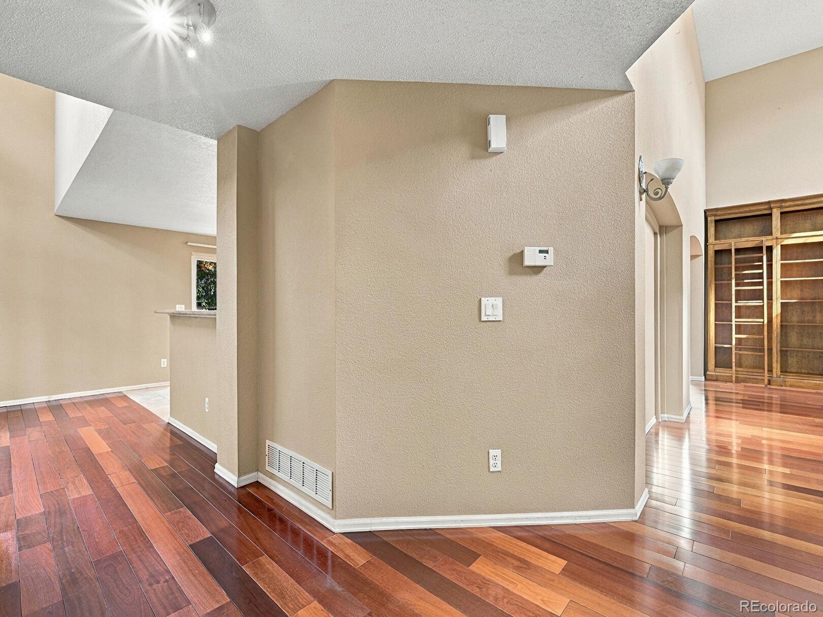 MLS Image #27 for 11059 w aqueduct drive,littleton, Colorado