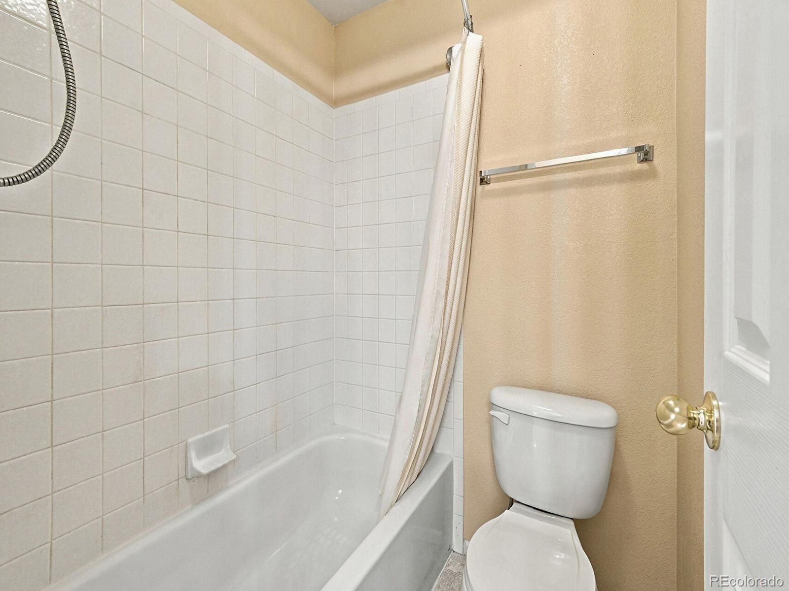 MLS Image #43 for 11059 w aqueduct drive,littleton, Colorado