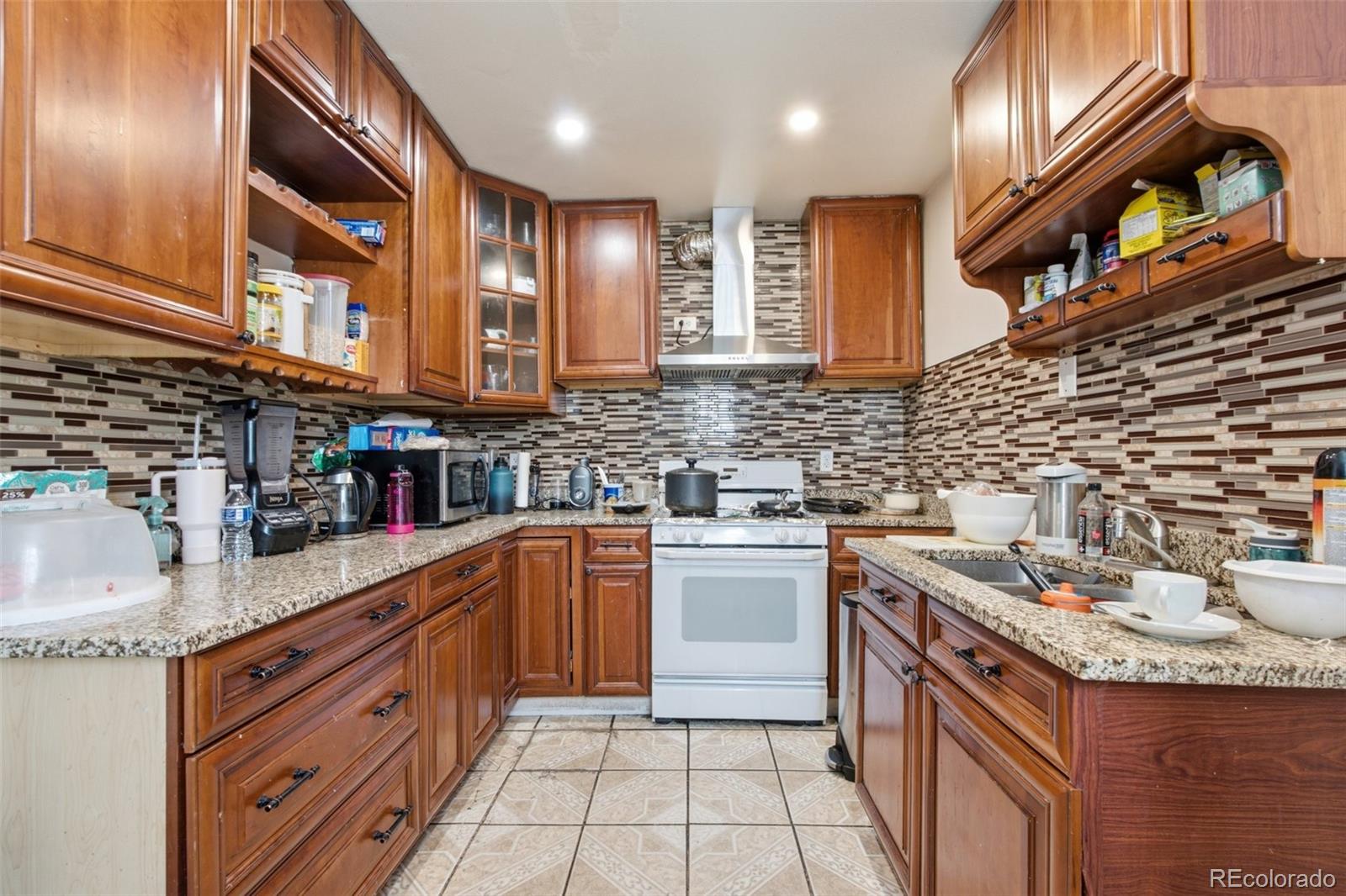 MLS Image #11 for 643  elati street,denver, Colorado