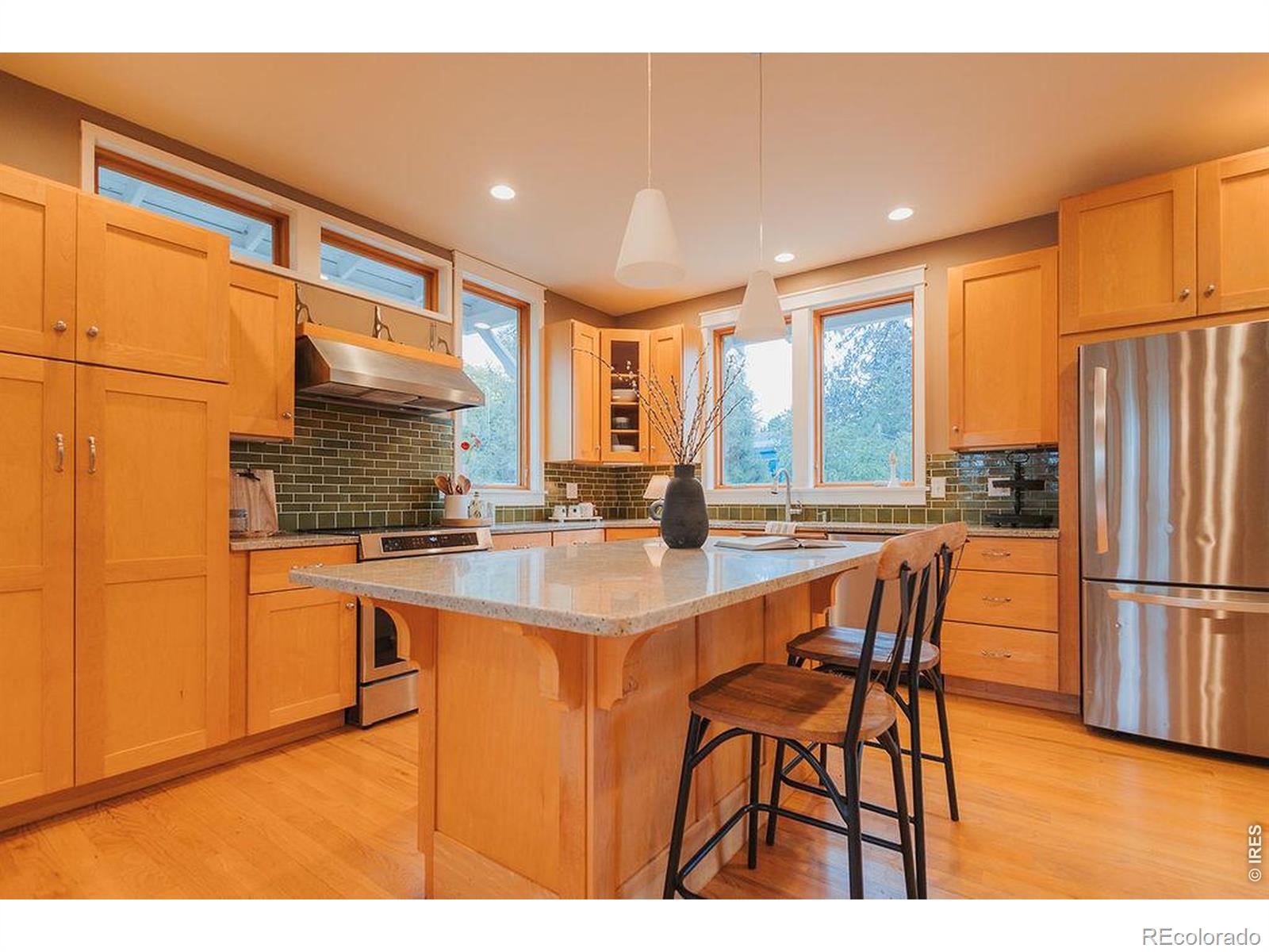 MLS Image #11 for 115 n roosevelt avenue,fort collins, Colorado