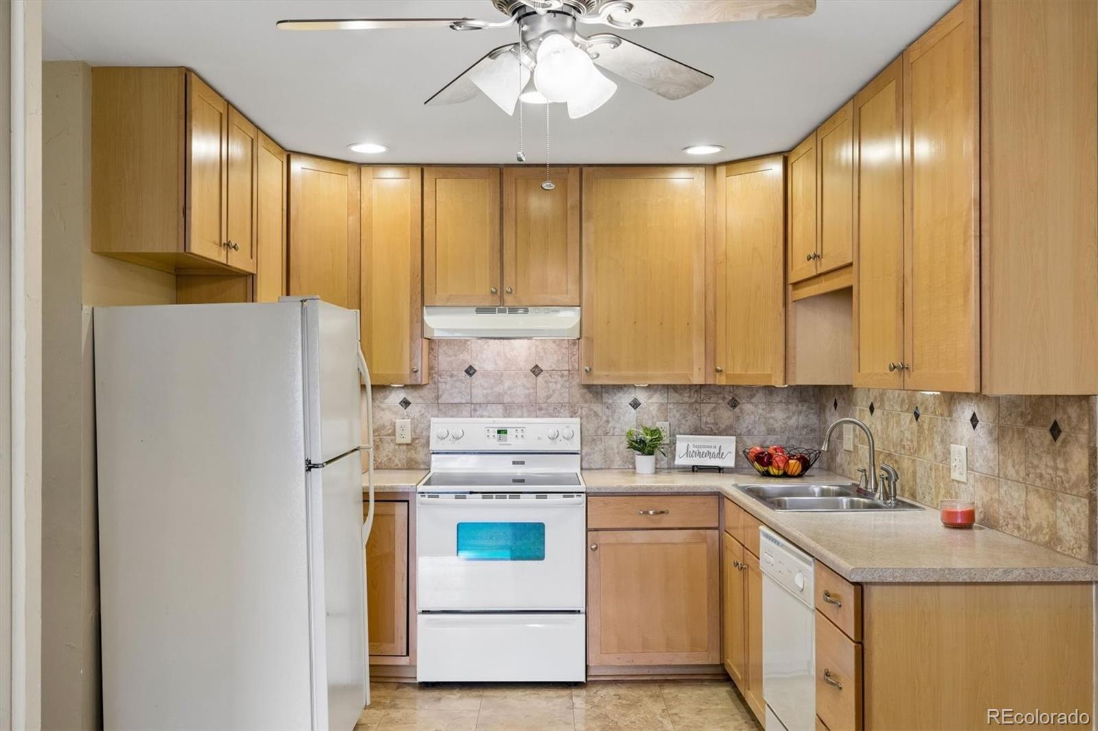 MLS Image #1 for 650 s clinton street,denver, Colorado