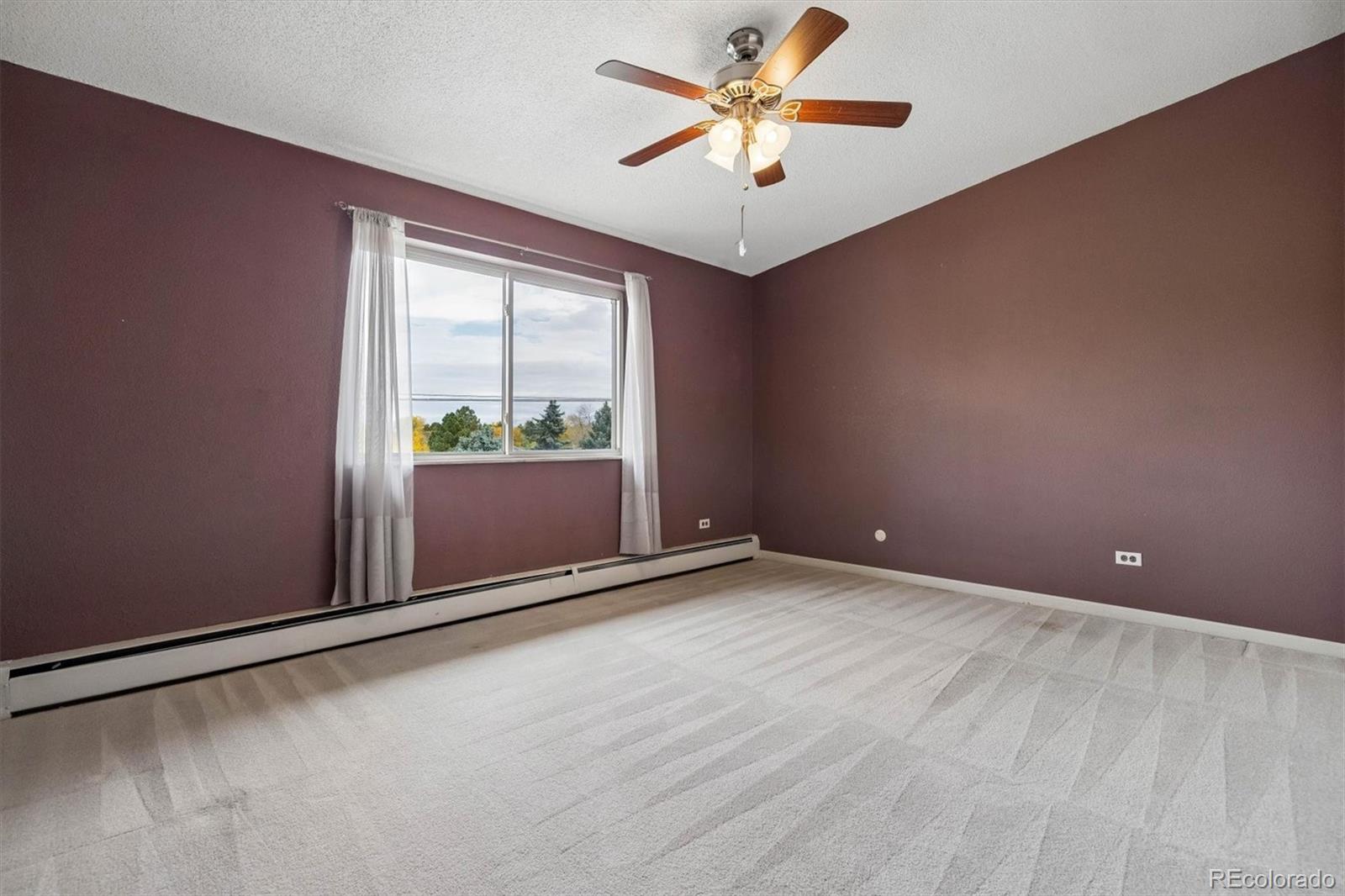 MLS Image #12 for 650 s clinton street,denver, Colorado