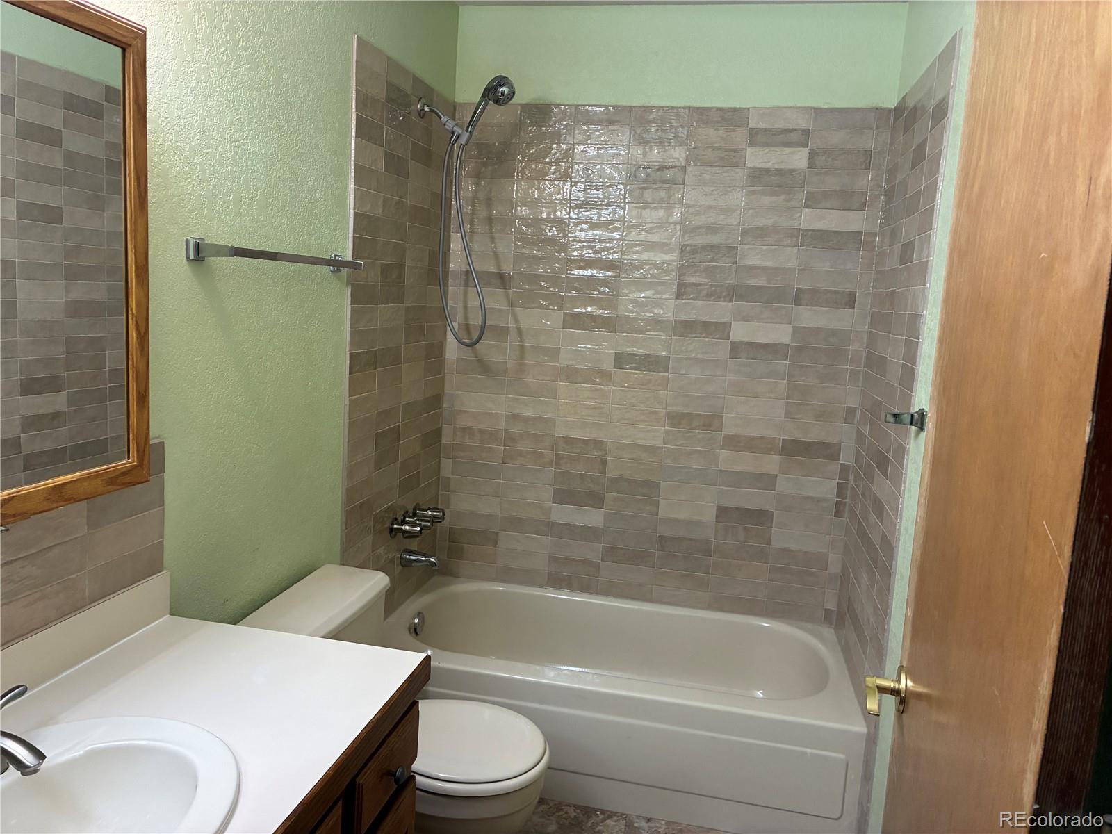 MLS Image #19 for 5287 s genoa way,centennial, Colorado