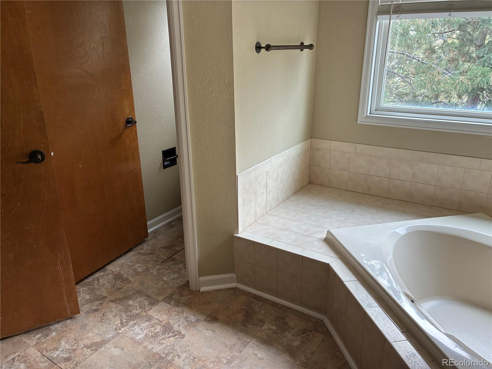 MLS Image #23 for 5287 s genoa way,centennial, Colorado