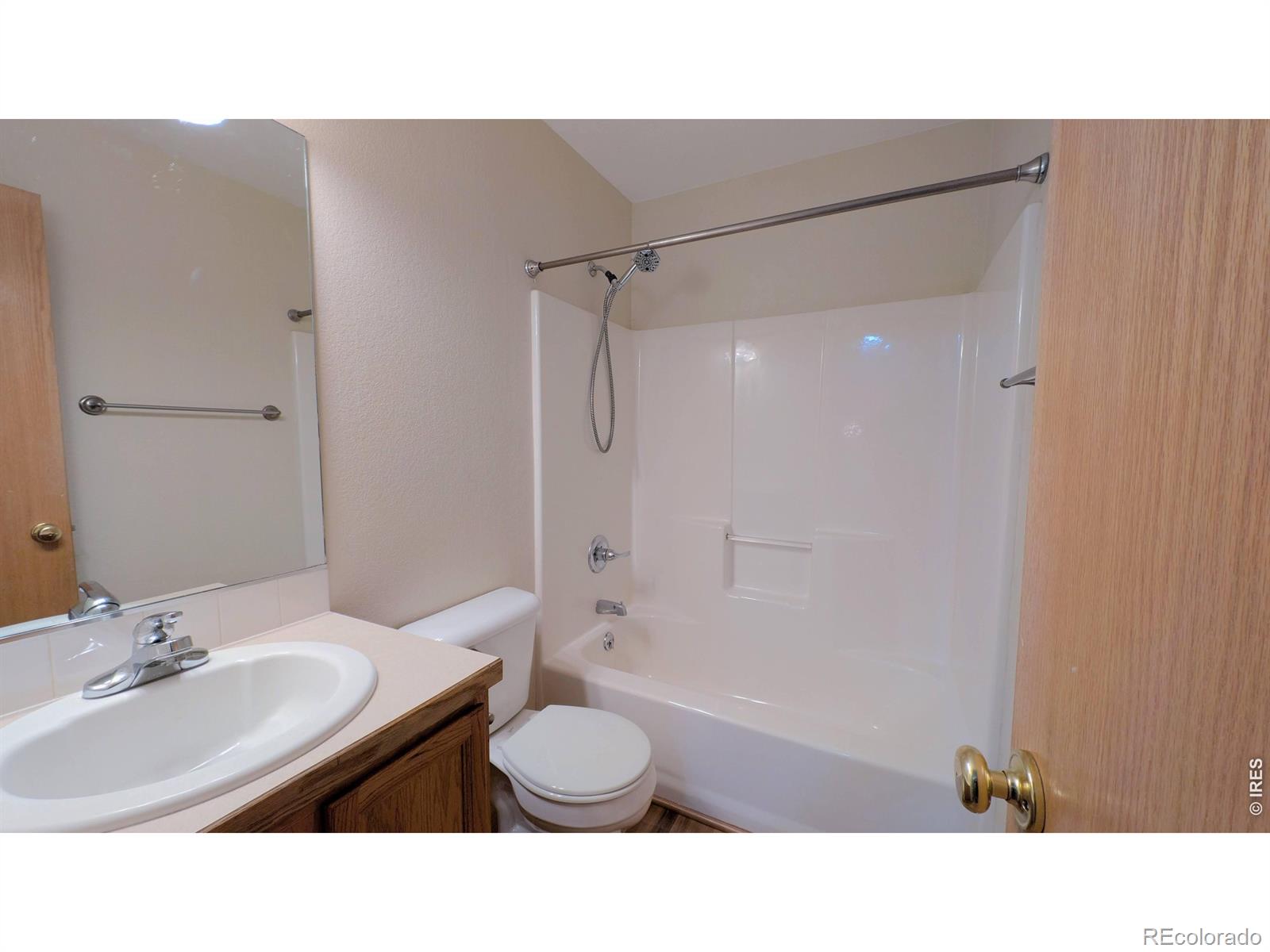 MLS Image #14 for 5119 w 16th street,greeley, Colorado