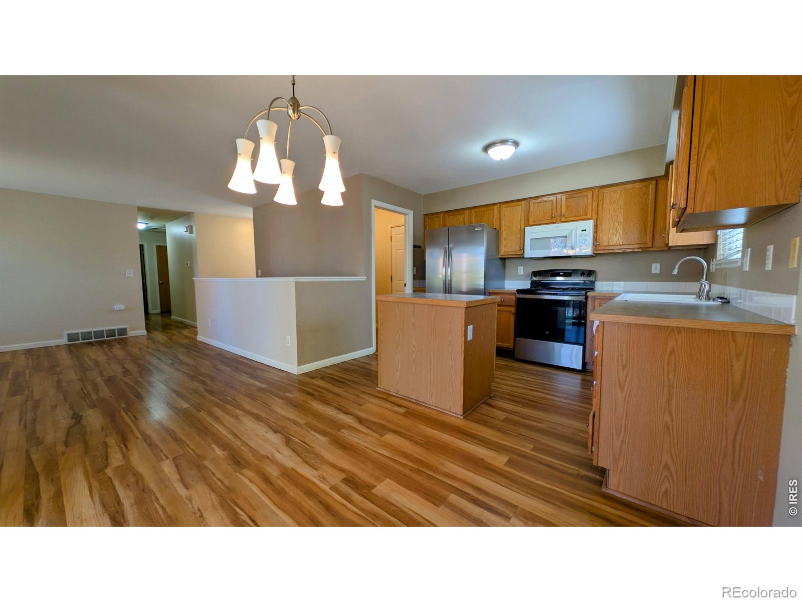 MLS Image #5 for 5119 w 16th street,greeley, Colorado