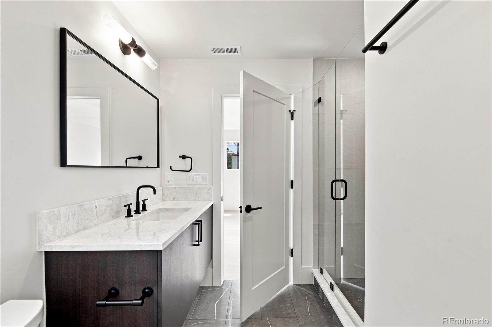 MLS Image #35 for 634 s race street,denver, Colorado