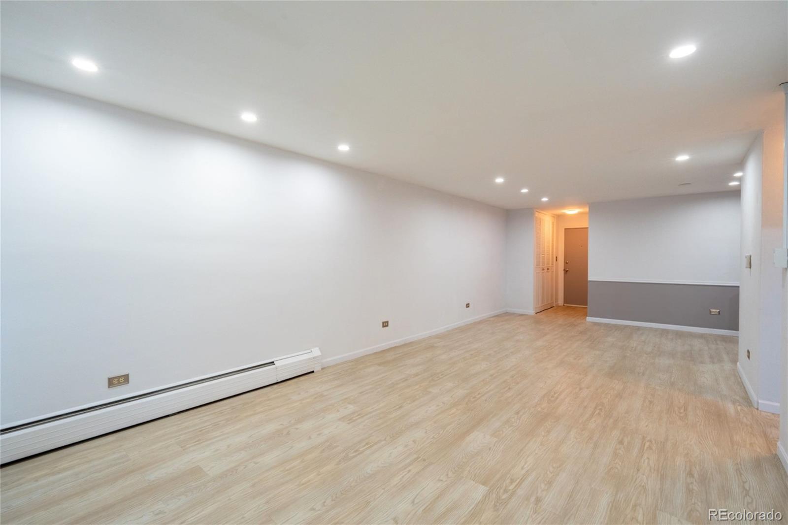 MLS Image #10 for 4600 e asbury circle,denver, Colorado