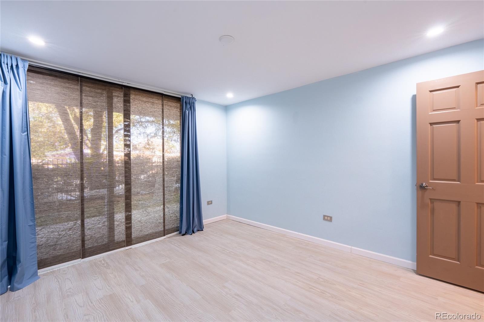 MLS Image #15 for 4600 e asbury circle,denver, Colorado