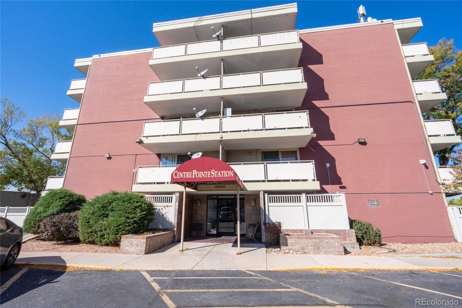 MLS Image #32 for 4600 e asbury circle,denver, Colorado