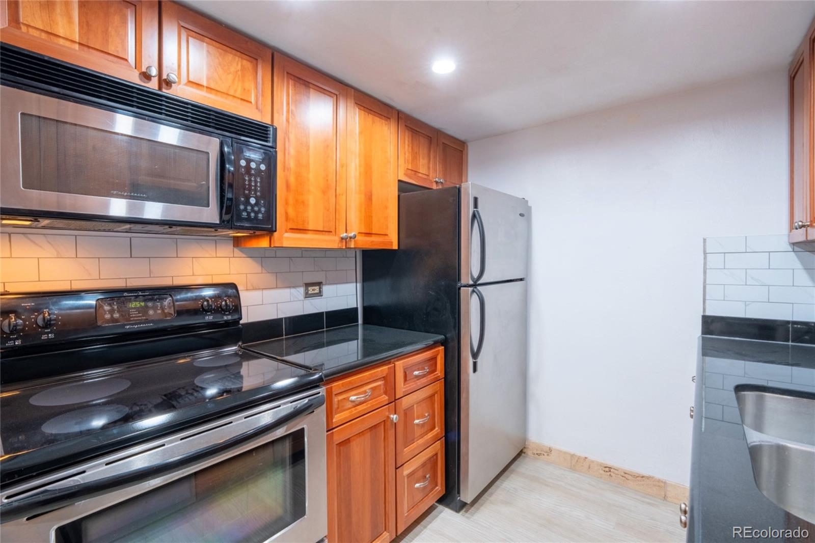 MLS Image #6 for 4600 e asbury circle,denver, Colorado