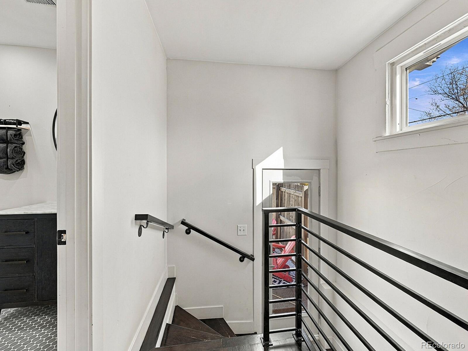 MLS Image #11 for 1402  meade street,denver, Colorado