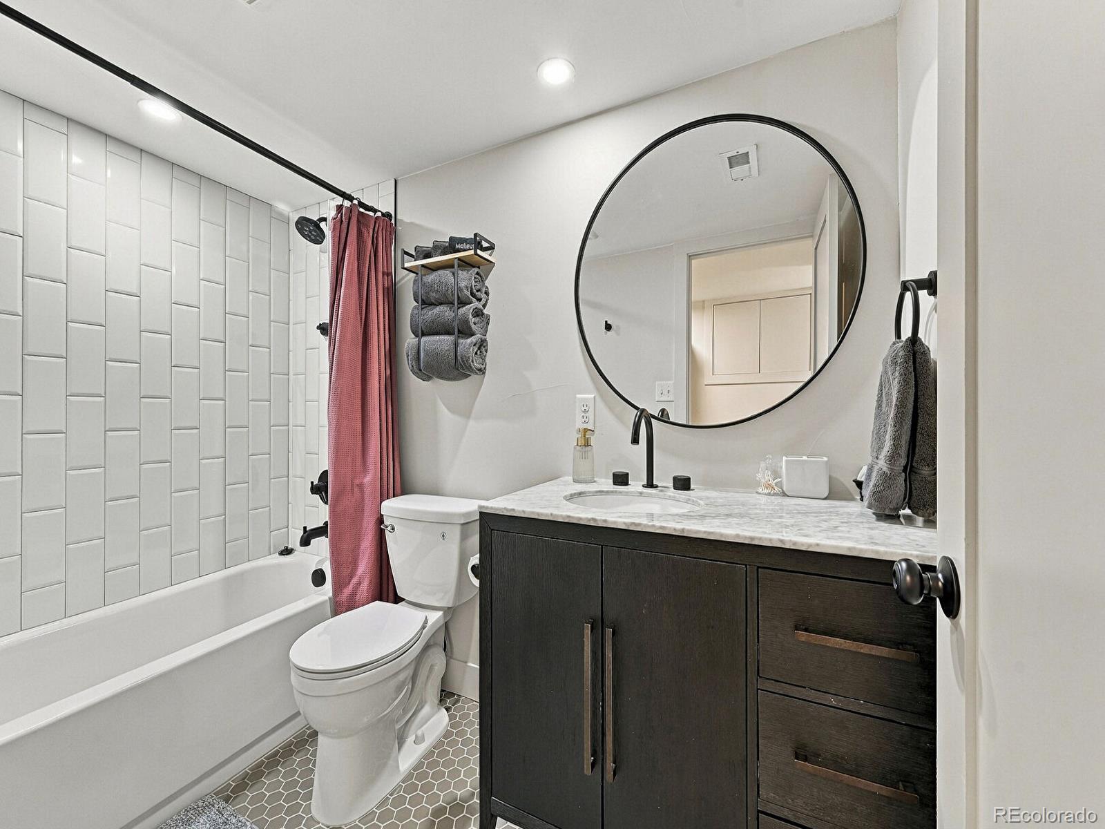 MLS Image #23 for 1402  meade street,denver, Colorado