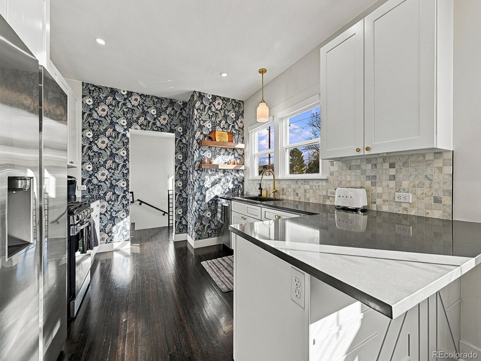 MLS Image #7 for 1402  meade street,denver, Colorado