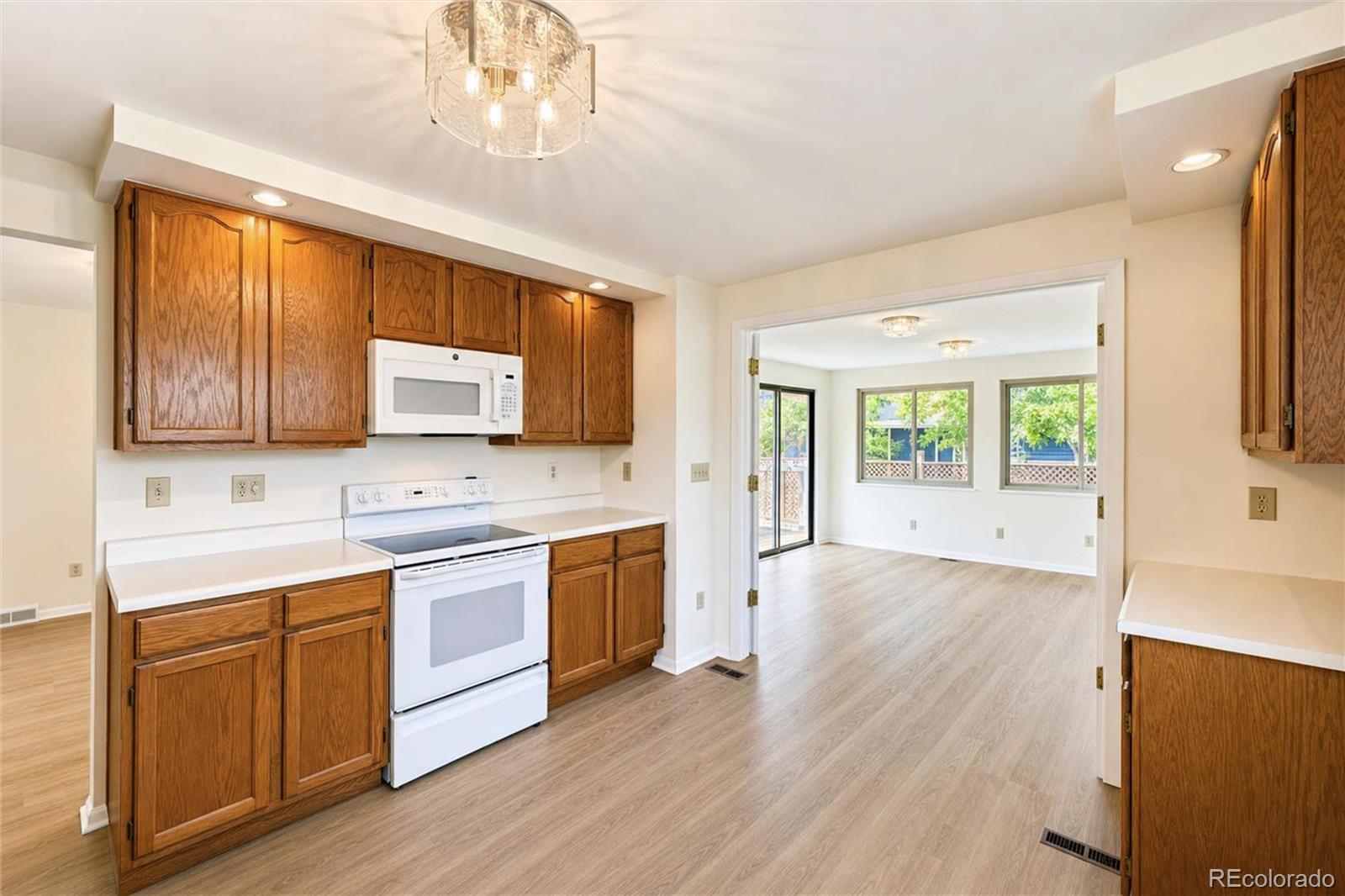 MLS Image #12 for 1345  miramonte court,broomfield, Colorado