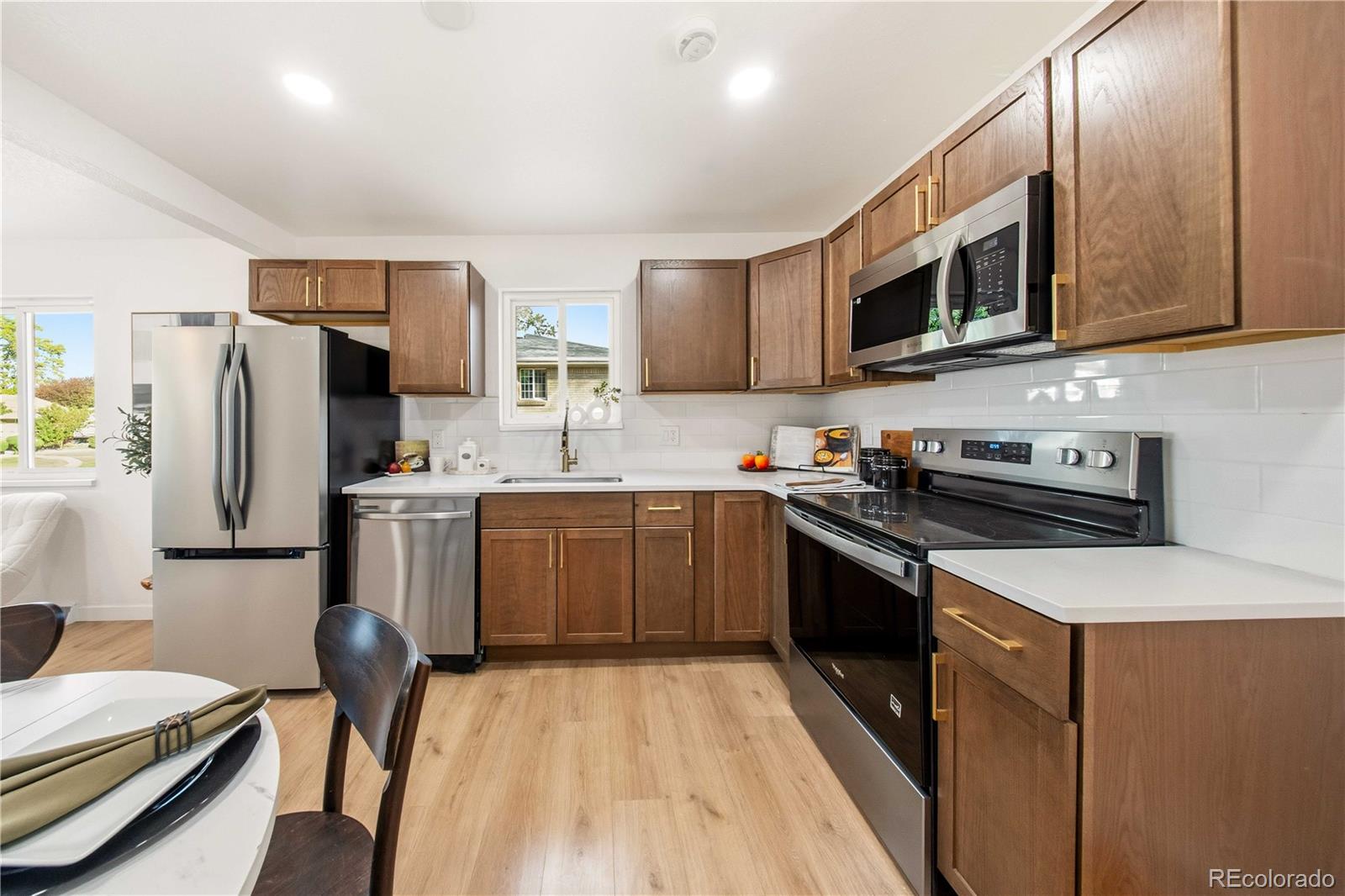 MLS Image #6 for 8470  franklin drive,denver, Colorado