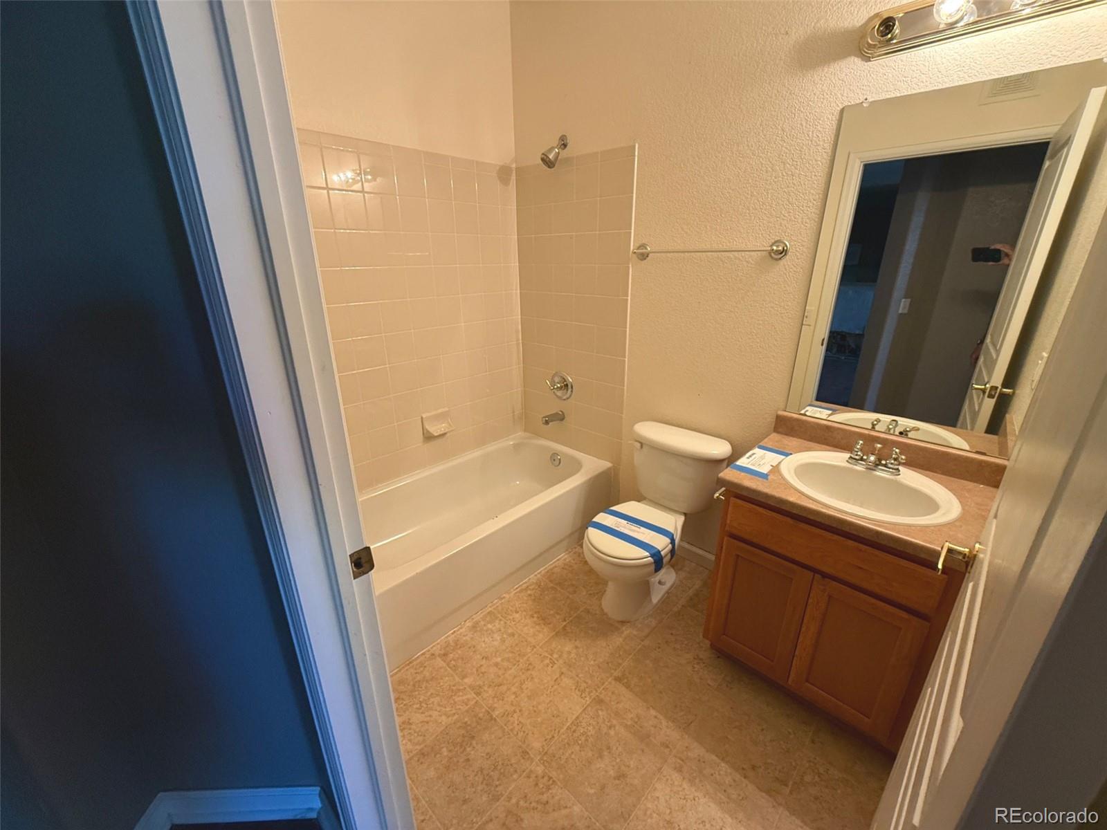 MLS Image #17 for 10487 w hampden avenue,lakewood, Colorado
