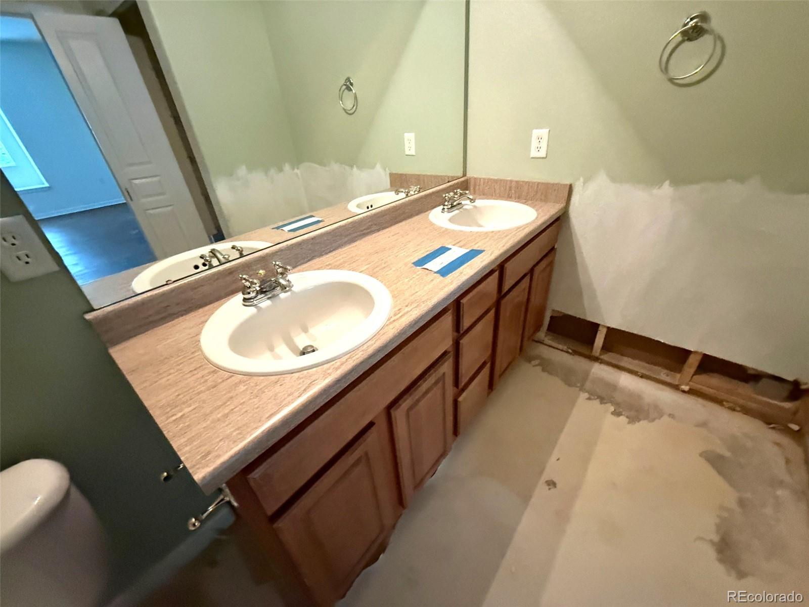 MLS Image #19 for 10487 w hampden avenue,lakewood, Colorado