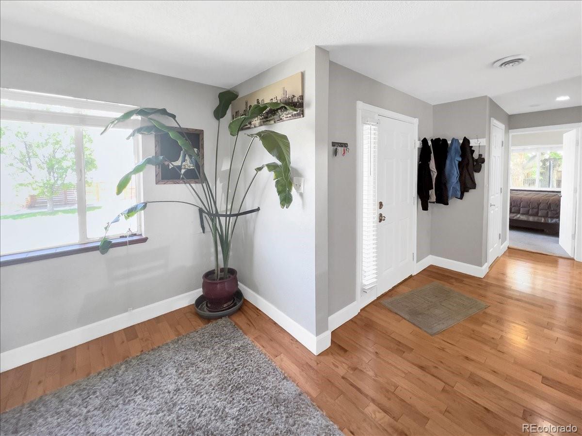 MLS Image #4 for 410 e jewell avenue,denver, Colorado