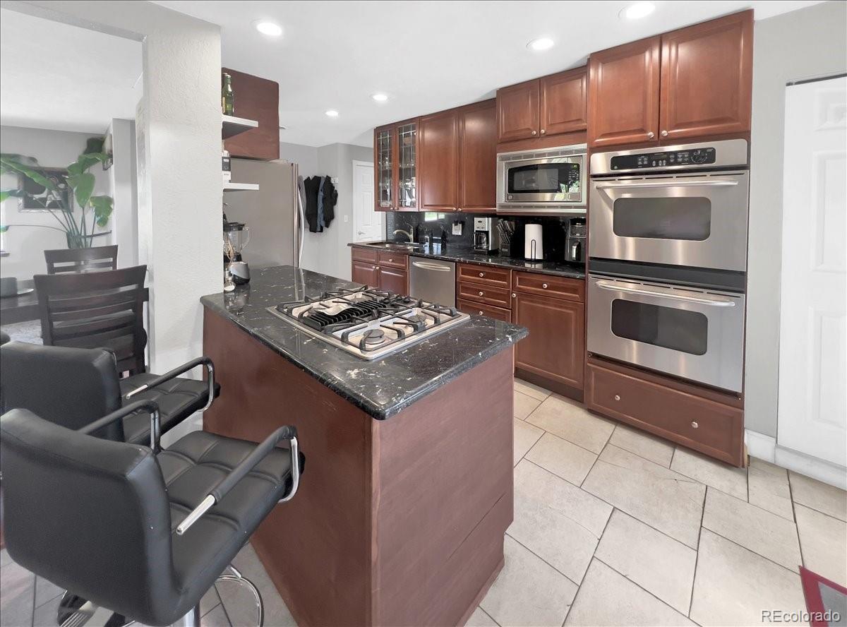 MLS Image #5 for 410 e jewell avenue,denver, Colorado