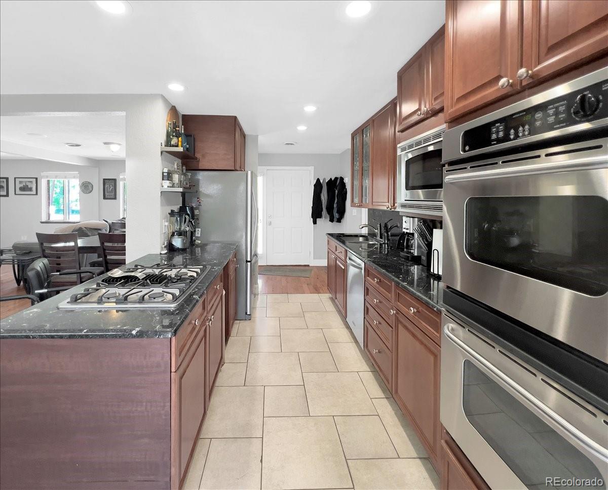MLS Image #6 for 410 e jewell avenue,denver, Colorado