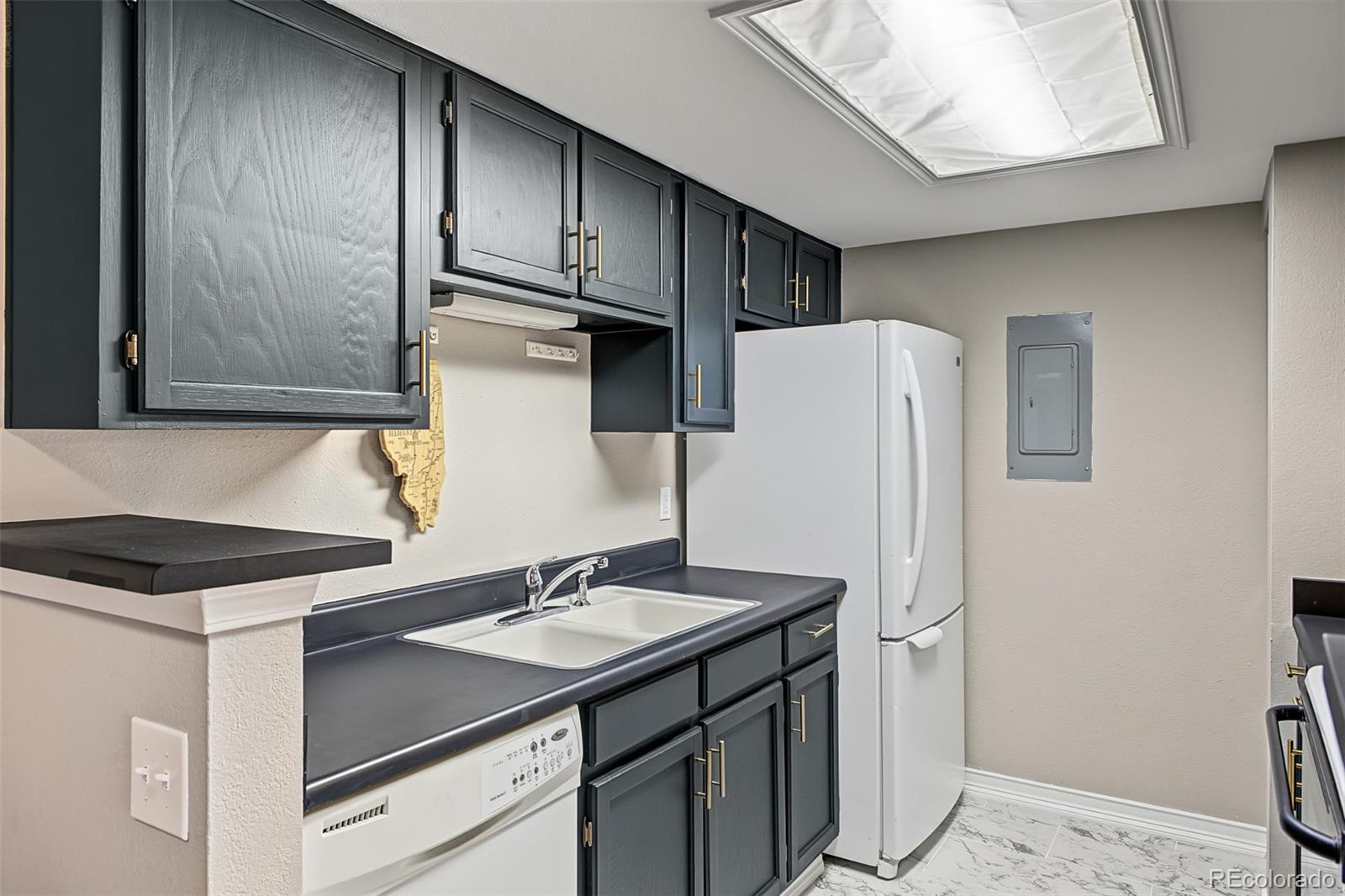 MLS Image #14 for 8335  fairmount drive 8-104,denver, Colorado