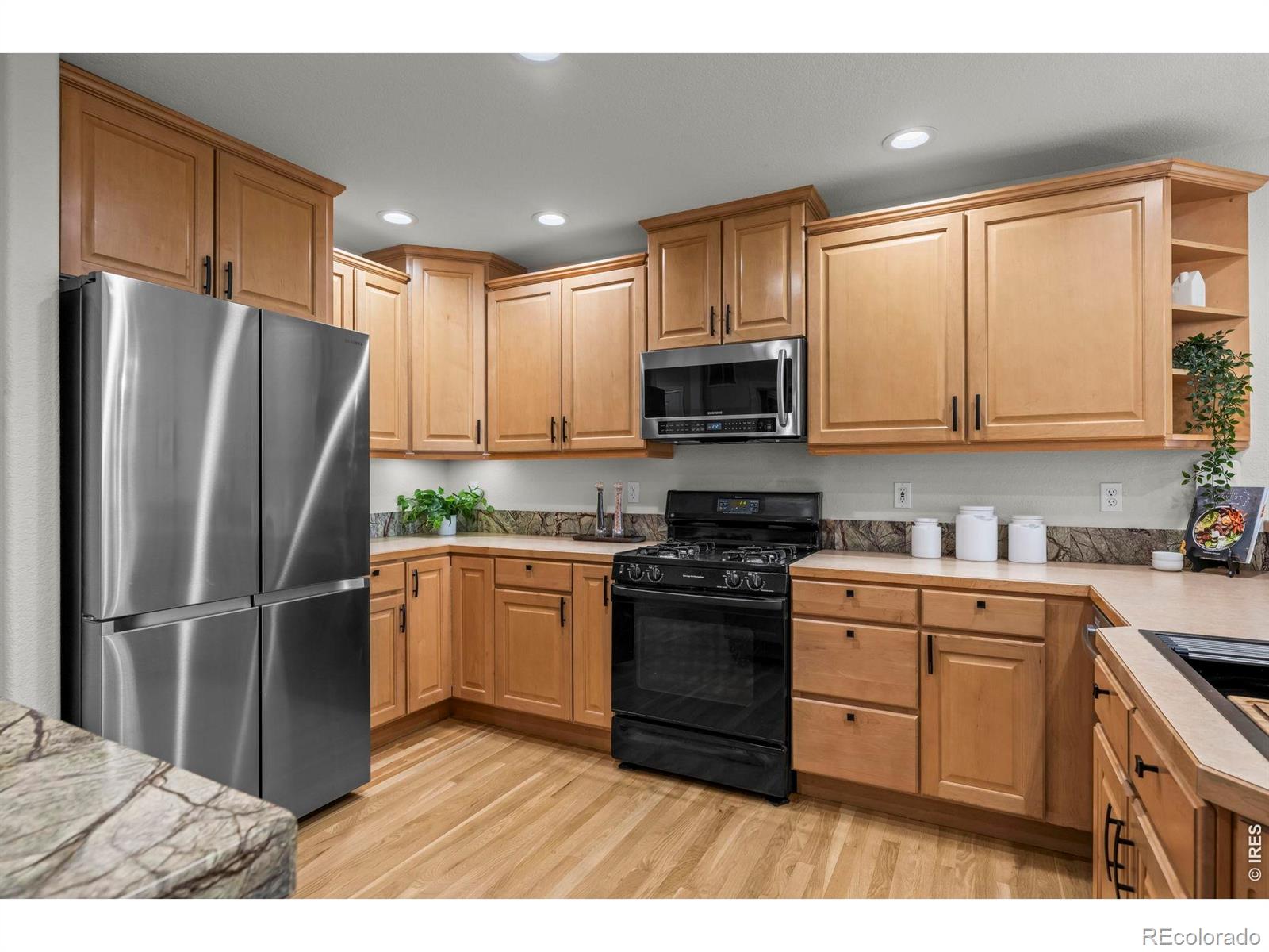 MLS Image #14 for 1305  greening avenue,erie, Colorado