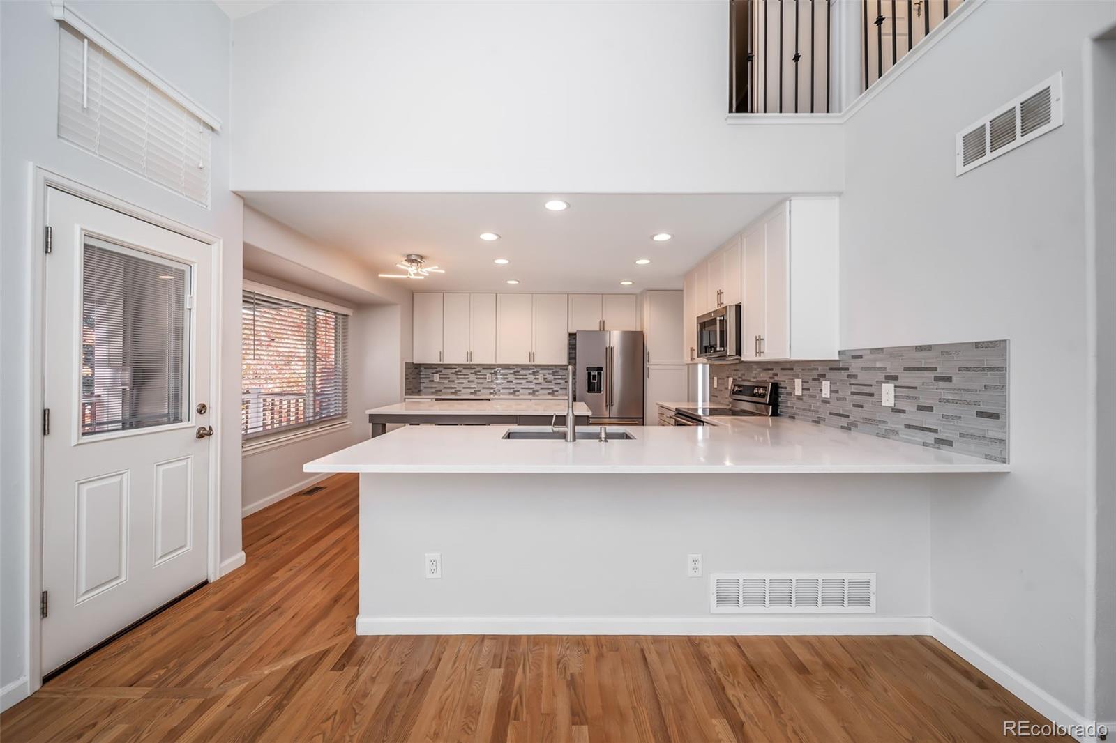 MLS Image #14 for 19062 e powers place,aurora, Colorado