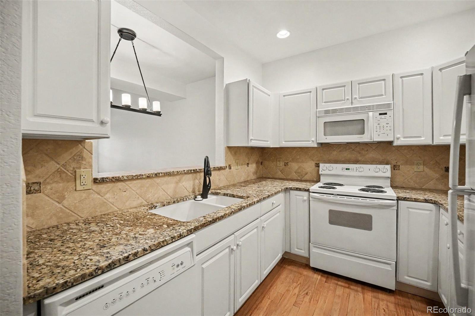 MLS Image #5 for 2718 w greens drive,littleton, Colorado