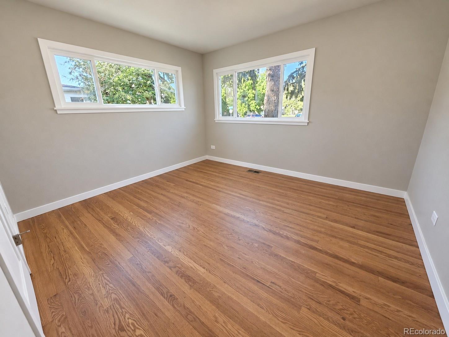 MLS Image #11 for 262 e chenango avenue,englewood, Colorado